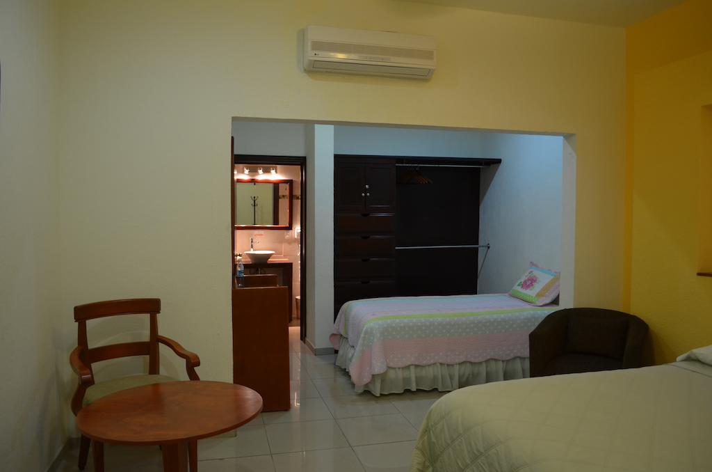 Quinta Los Agaves Hotel Boutique Текила Стая снимка