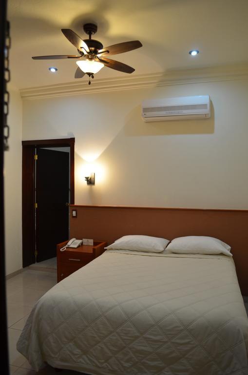 Quinta Los Agaves Hotel Boutique Текила Стая снимка